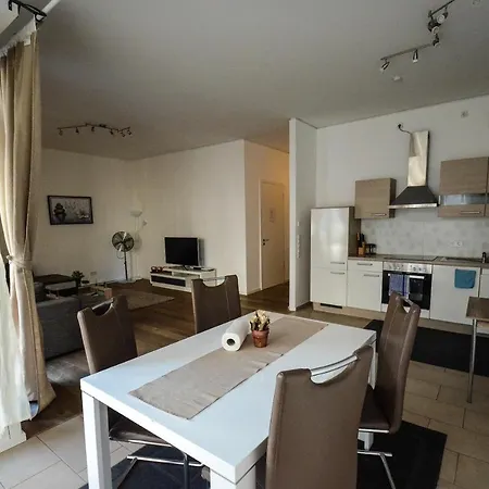 Ferienwohnung 2 - High-Quality In The Heart Of Stuttgart 2 Exterior foto