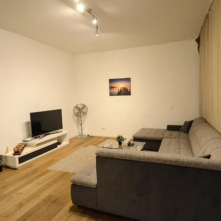 Ferienwohnung 2 - High-Quality In The Heart Of Stuttgart 2 Exterior foto