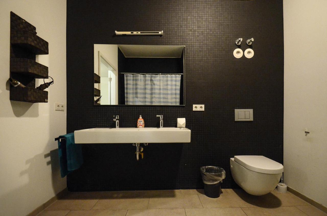 Apartment 2 - High-quality In The Heart Of 2 Stuttgart