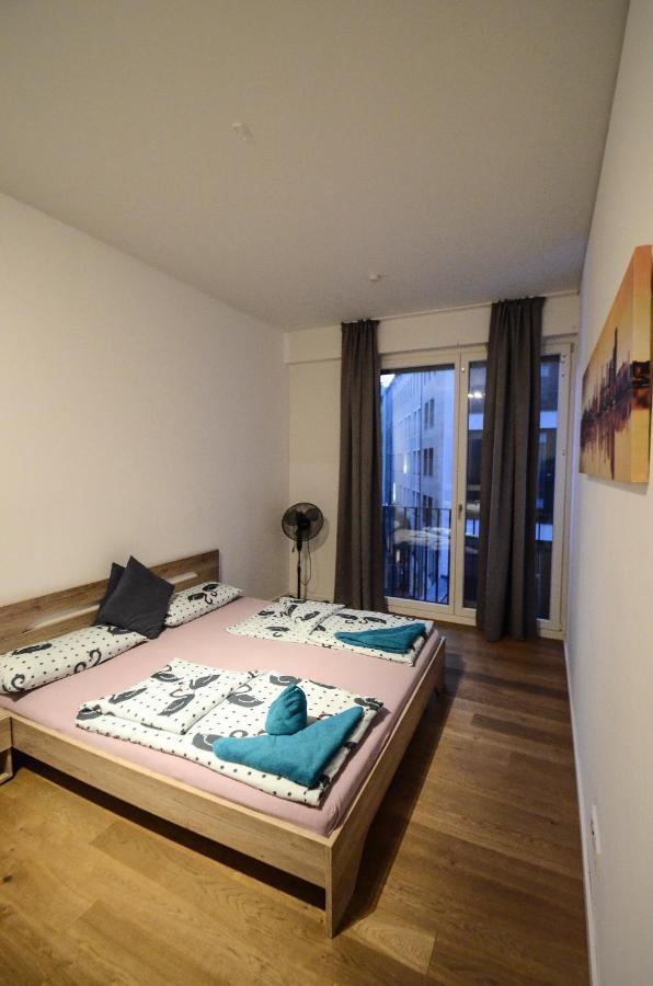 2 - High-quality In The Heart Of 2 Stuttgart